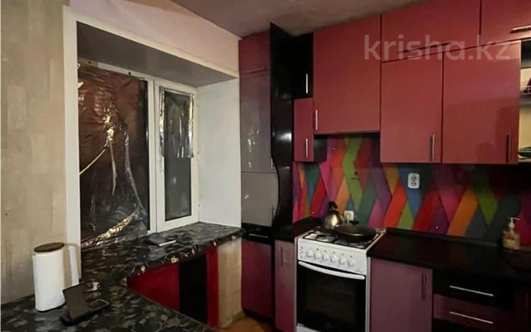 3-бөлмелі пәтер · 60 м² · 5/5 қабат, Жаңа қала ш/а., Пичугина 253/1, бағасы: 15.5 млн ₸ в Караганде, Казыбек би р-н — фото 2