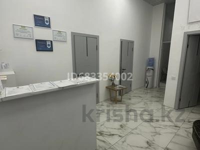 Кабинеттер және жұмыс орындары · 10 м², бағасы: 200 000 ₸ в Астане, Есильский р-н