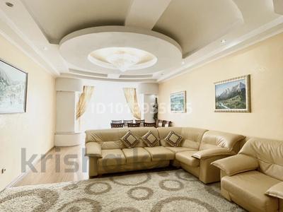 3-комнатная квартира · 133 м² · 6/13 этаж, мкр Тастак-2, Шевченко 164 Г — Ауэзова за 500 000 ₸ в Алматы, Алмалинский р-н