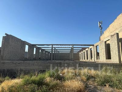 Участок · 8 соток, мкр Северо-Запад — Вдоль улицы Аргынбекова, рядом с магазином по продаже автомобильных шин „Шинлайн“ за 150 млн ₸ в Шымкенте, Абайский р-н
