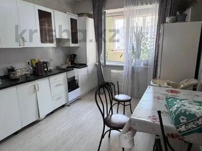 3-бөлмелі пәтер · 83 м² · 8/9 қабат, Мкр. Атырау 158/9, бағасы: 46.5 млн ₸ в Алматы, Медеуский р-н