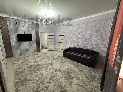 Жеке үй · 4 бөлме · 120 м² · 120 жүзд., Сая ш/а., 1 11 — Сая магазин касында, бағасы: 20 млн ₸ в Атырау, мкр Сая