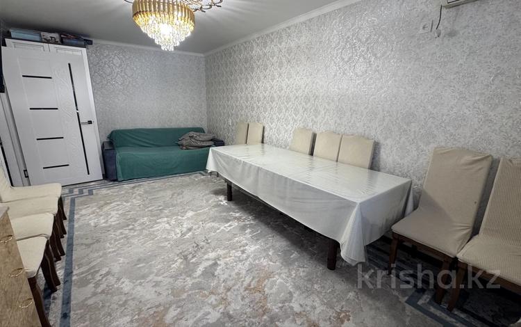 1-бөлмелі пәтер · 40 м² · 2/5 қабат, Шұғыла 45, бағасы: 10 млн ₸ в  — фото 2