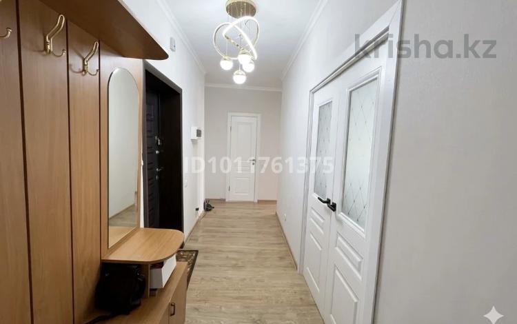2-бөлмелі пәтер · 60 м² · 9/10 қабат, мкр Юго-Восток, Шахтеров 74, бағасы: 24.5 млн ₸ в Караганде, Казыбек би р-н — фото 19