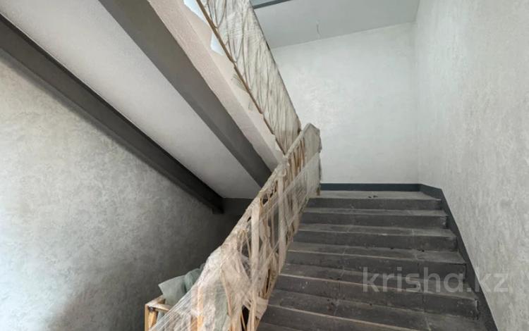 3-комнатная квартира · 110.5 м² · 1/4 этаж, Едиги батыра за ~ 28.8 млн 〒 в Актобе — фото 2