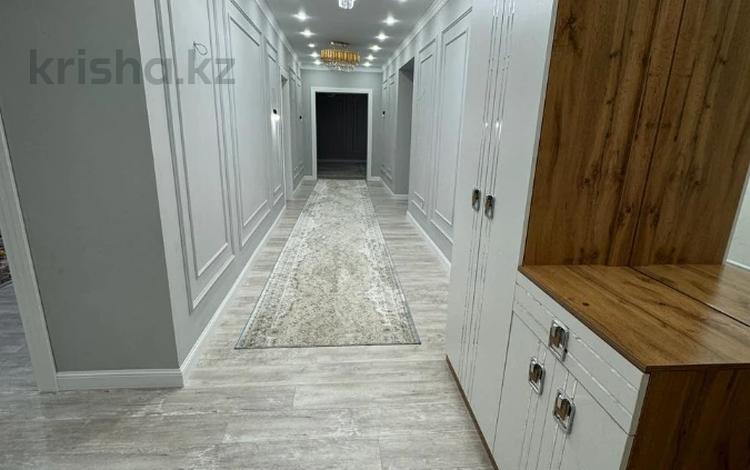 4-комнатная квартира · 150 м² · 3/9 этаж, мкр. Алтын орда 20в за 65 млн 〒 в Актобе — фото 2