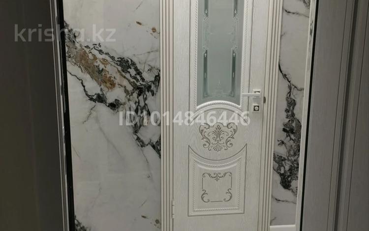 1-комнатная квартира · 30 м² · 1/5 этаж, 20-й микрорайон 22 за 180 000 ₸ в Алматы, Алатауский р-н — фото 2