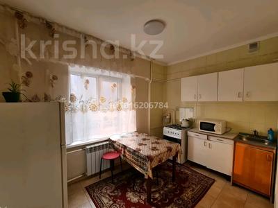 1-комнатная квартира · 40 м² · 2/5 этаж, Райымбека 167б — Райымбека наурызбай батыра за 250 000 ₸ в Алматы, Жетысуский р-н