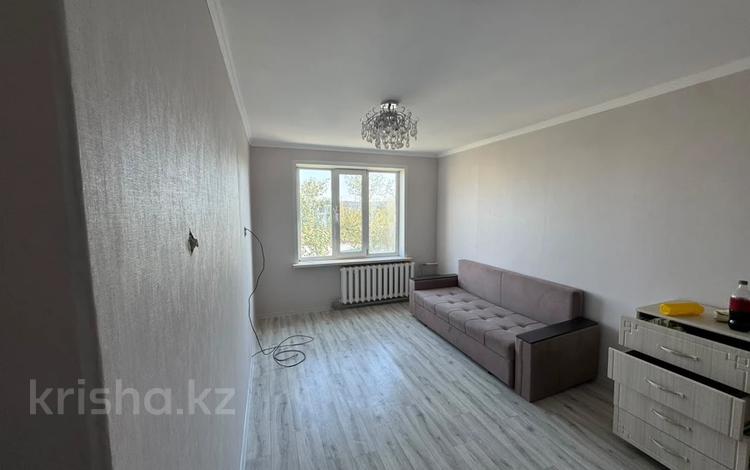 1-бөлмелі пәтер · 31 м² · 5/5 қабат, Юность — Юность, бағасы: 11 млн ₸ в Семее — фото 2