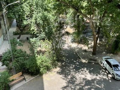 4-бөлмелі пәтер · 80 м² · 4/5 қабат, 15-шағынаудан 14, бағасы: 39 млн ₸ в Шымкенте, Аль-Фарабийский р-н