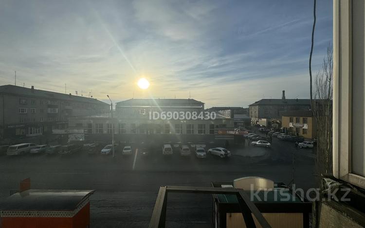 3-бөлмелі пәтер · 59 м² · 3/5 қабат, 343 кватрал 13 дом, бағасы: 20 млн ₸ в Семее — фото 3