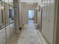 3-комнатная квартира · 135 м² · 8/14 этаж, 17-й мкр, 17 мкрн 7 за 650 000 ₸ в Актау — фото 10