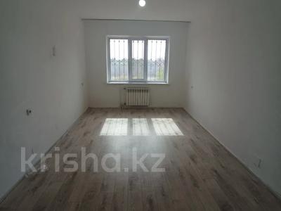 1-комнатная квартира · 40.4 м² · 1/9 этаж, Самал за 15.5 млн ₸ в Уральске