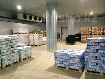 Кеңселер, қоймалар, қоғамдық тамақтану орны · 2000 м², бағасы: 500 000 ₸ в Семее