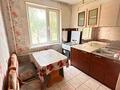 4-комнатная квартира · 63 м² · 1/5 этаж, Ихсанова за 180 000 ₸ в Уральске, мкр Школьник