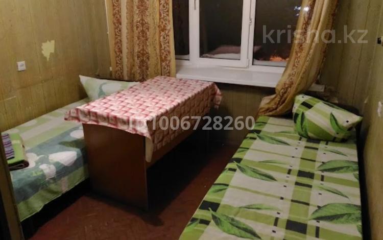 1 бөлме · 11 м², Серикбаева 1/1, бағасы: 135 000 ₸ в Усть-Каменогорске — фото 2