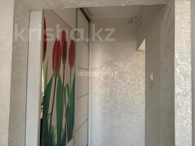 2-комнатная квартира · 60 м² · 4/9 этаж, мкр Аксай-4 6 за 45 млн ₸ в Алматы, Ауэзовский р-н