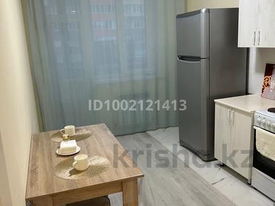 Аренда квартир посуточно в Астане: 1-комнатная квартира · 38 м² · 2/9 этаж, Жумекена Нажимеденова — ЖК «Азия Плюс» за 12 000 〒 1-комнатная квартира · 38 м² · 2/9 этаж, Жумекена Нажимеденова — ЖК «Азия Плюс» за 12 000 〒 в Астане, Алматы р-н