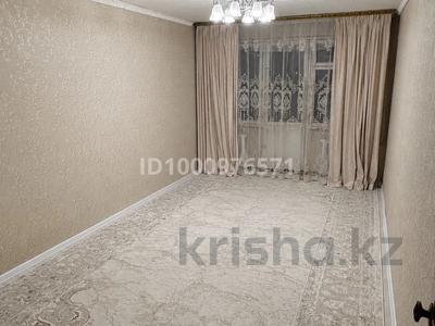 4-комнатная квартира · 74 м² · 4/5 этаж, 8-й микрорайон, 8-шағынаудан 17 — Байтиленова за 23 млн ₸ в Шымкенте, Туран р-н