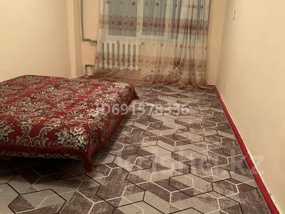 2-комнатная квартира, 33 м², 3/5 этаж помесячно, мкр Малый Самал 79 за 150 000 〒 в Шымкенте, Аль-Фарабийский р-н