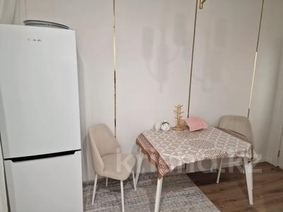 3-бөлмелі пәтер · 72 м² · 2/12 қабат, Караменде би Шакаулы 7, бағасы: 37 млн ₸ в Астане, Сарыарка р-н