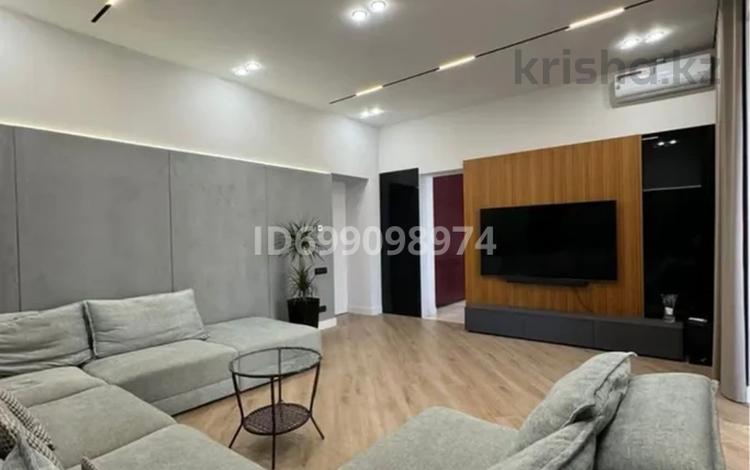 3-комнатная квартира · 143.8 м² · 4/8 этаж, Умай Ана 15 за 135 млн ₸ в Астане, Есильский р-н — фото 2