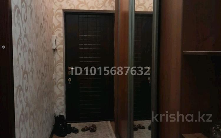3-бөлмелі пәтер · 86 м² · 1/5 қабат, Кабанбай батыра 2/7, бағасы: 400 000 ₸ в Астане, Есильский р-н — фото 2