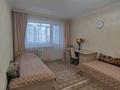 2-комнатная квартира · 48.4 м² · 3/5 этаж, мкр Новый Город, Нуркен Абдирова 17 — Пр. Нуркен Абдирова, между 1000 мелочей и м.Мечта за 230 000 ₸ в Караганде, Казыбек би р-н — фото 3