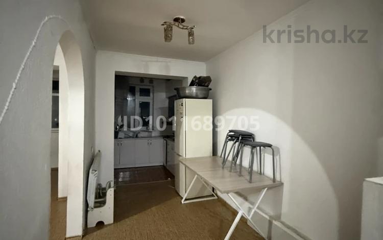 2-бөлмелі пәтер · 60 м² · 5/5 қабат, Тамерлановское шоссе 42 — Рядом Автонур базар, напротив заправки гелиус, бағасы: 150 000 ₸ в Шымкенте, Туран р-н — фото 3