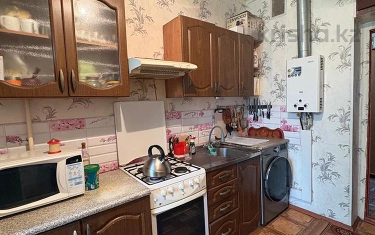 3-бөлмелі пәтер · 67 м² · 4/5 қабат, Водник 1, бағасы: 27 млн ₸ в Боралдае (Бурундай), мкр Водник-1 — фото 2
