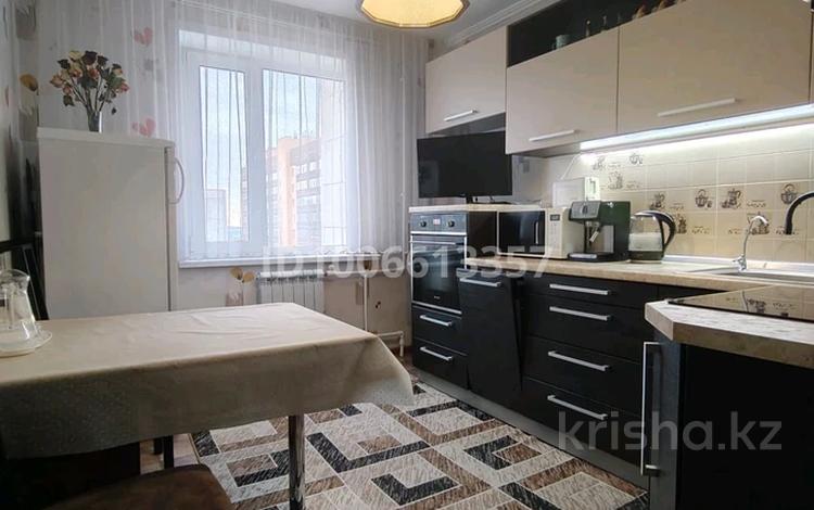 4-бөлмелі пәтер · 87.6 м² · 6/9 қабат, мкр Юго-Восток, проспект Шахтёров — улица Язева, бағасы: 35.5 млн ₸ в Караганде, Казыбек би р-н — фото 2