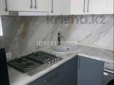 3-бөлмелі пәтер · 43 м² · 3/5 қабат, Майкудук, Майкудук, 12й микрорайон 6, бағасы: ~ 12.5 млн ₸ в Караганде, Алихана Бокейханова р-н