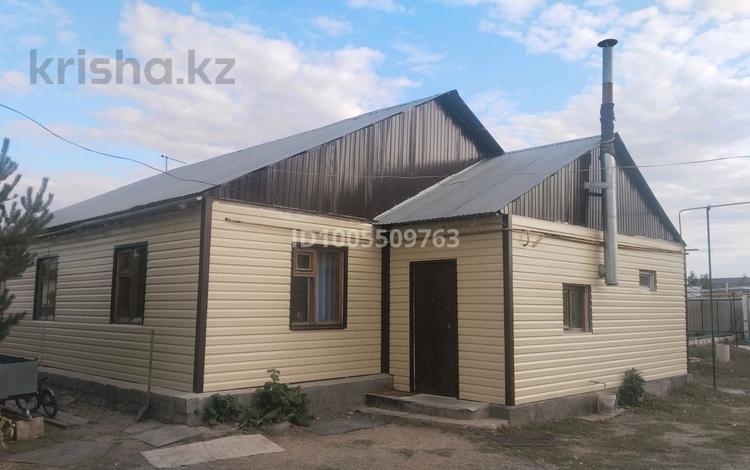 Отдельный дом · 4 комнаты · 132 м² · 10 сот., пос Кенеса Нокина, Улан 6 — Школа за 16 млн 〒 в Актюбинской обл. — фото 2