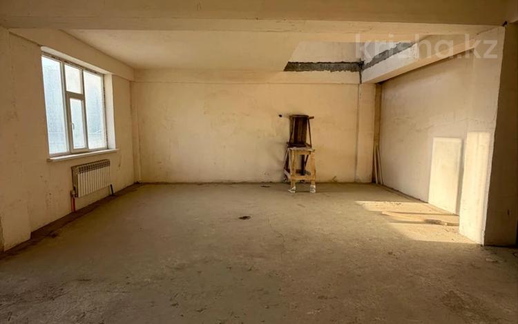 5-бөлмелі пәтер · 196.2 м² · 9/10 қабат, 17-ш/а. 104, бағасы: 58 млн ₸ в Актау, 17-й мкр — фото 2