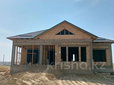 Жеке үй · 6 бөлме · 245 м² · 8 сот., Достык — АвтоЦОН, бағасы: 25.5 млн 〒 в Шымкенте, Каратауский р-н