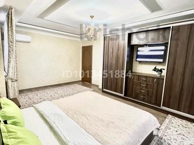 4-комнатная квартира · 130 м² · 22/25 этаж, Абиша Кекилбайулы 270 за 70 000 ₸ в Алматы, Бостандыкский р-н