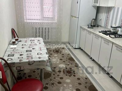 1-комнатная квартира · 43 м² · 1/10 этаж, мкр 12 43 а — Возле спортивный клуб Lifes tail за 13 000 ₸ в Актобе