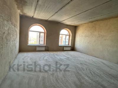 3-комнатная квартира, 95 м², 10 этаж, Сулейменова за 24 млн 〒 в Кокшетау
