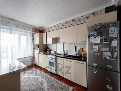 3-бөлмелі пәтер · 63 м² · 9/9 қабат, Абылай Хана 14 — Кажымукана, бағасы: 27.6 млн ₸ в Астане, Алматы р-н