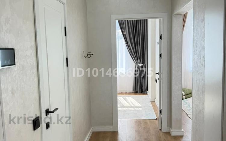1-комнатная квартира · 45 м² · 3/12 этаж, Курмангазы строение 116 — Остановка Мерей за 20 000 ₸ в Атырау — фото 2