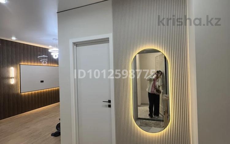 2-бөлмелі пәтер · 58.5 м² · 6/12 қабат, мкр Нуркент, Турара Рыскулова — Момышулы Рыскулова, бағасы: 55 млн ₸ в Алматы, Алатауский р-н — фото 2