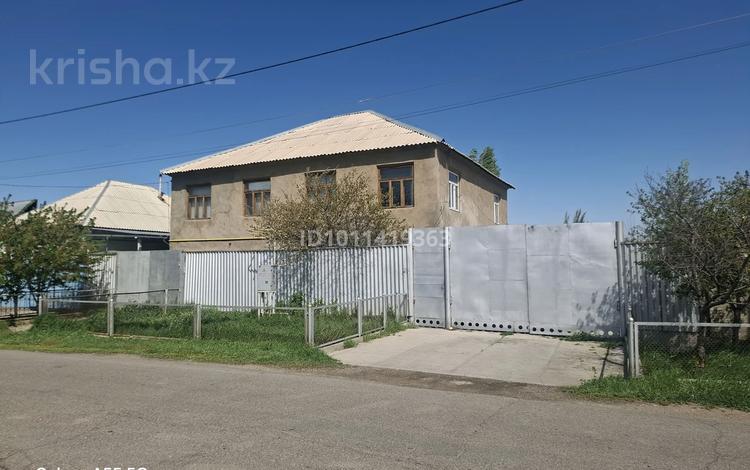 Отдельный дом · 8 комнат · 200 м² · 12 сот., Тастандиева 7 — Пересичения Абая, Димянобедного за 35 млн ₸ в Таразе — фото 2