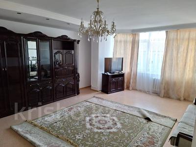 Аренда квартир в Атырауской обл.: 5-комнатная квартира · 180 м² · 5/6 этаж · помесячно, Сатпаева 50 б за 350 000 〒 5-комнатная квартира · 180 м² · 5/6 этаж · помесячно, Сатпаева 50 б за 350 000 〒 в Атырау