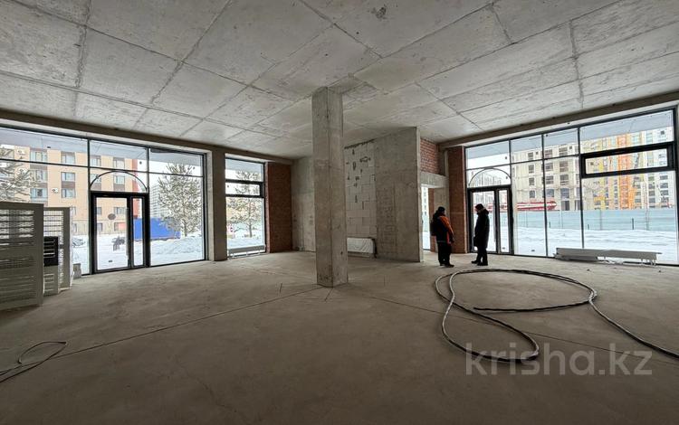 Еркін · 335 м², бағасы: ~ 5.5 млн ₸ в Астане — фото 2