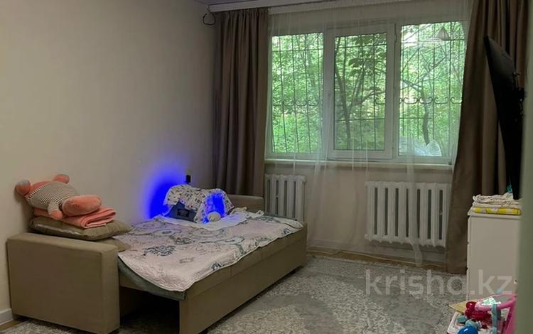 1-комнатная квартира · 33 м² · 1/4 этаж, мкр №8 11 за 24.3 млн ₸ в Алматы, Ауэзовский р-н — фото 2