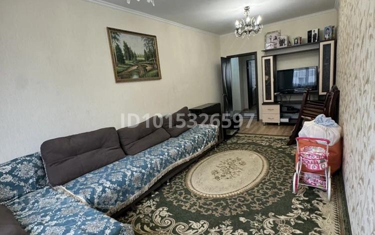 3-комнатная квартира · 77 м² · 3/5 этаж, мкр Жас Канат за 350 000 ₸ в Алматы, Турксибский р-н — фото 2