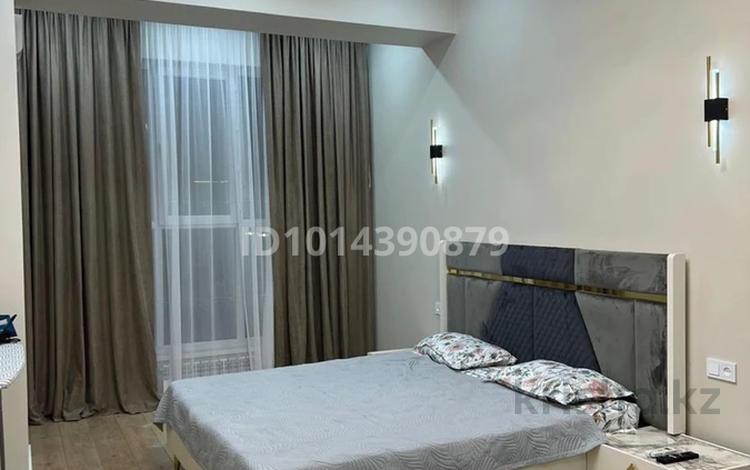 1-комнатная квартира · 55 м² · 4/9 этаж, 16-й мкр 14 — Сзади ТРК за 10 000 ₸ в Актау — фото 2