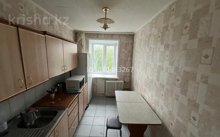 3-комнатная квартира · 60 м² · 3/5 этаж, Кенесары 17 за 150 000 ₸ в Бурабае — фото 2