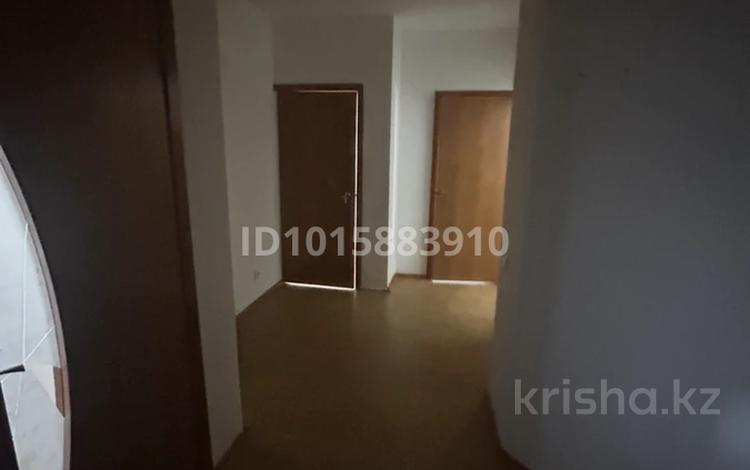 3-комнатная квартира · 77 м² · 11/14 этаж, 32А мкр за 12.5 млн ₸ в Актау — фото 2