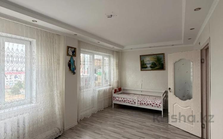 2-бөлмелі пәтер · 59.1 м² · 8/9 қабат, жана орда, бағасы: 23 млн ₸ в Уральске — фото 2